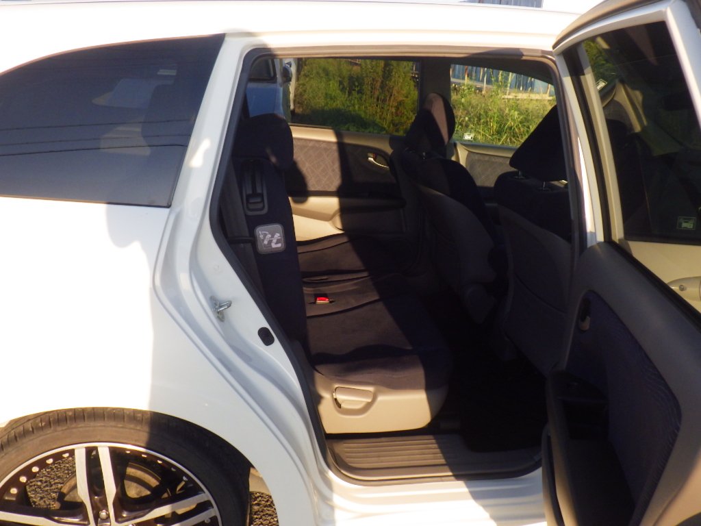 2012 Honda Stream